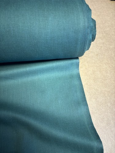 Metres dark green - dark,